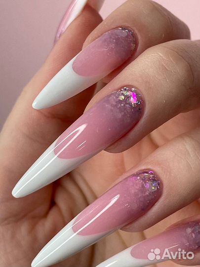 Маникюр педикюр