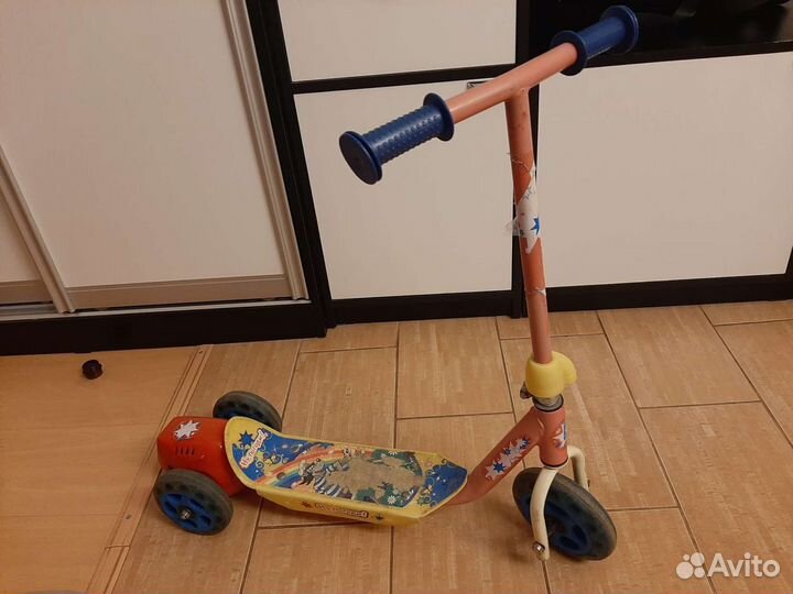 Самокат детский трехколесный