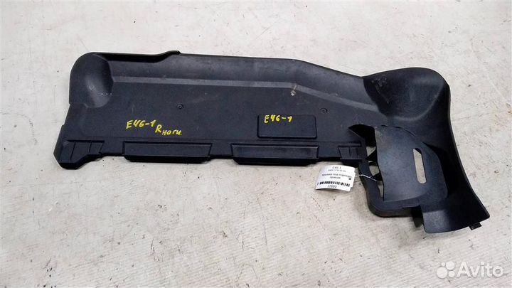 Крышка под торпедо правая BMW 3 Е46 98-05г