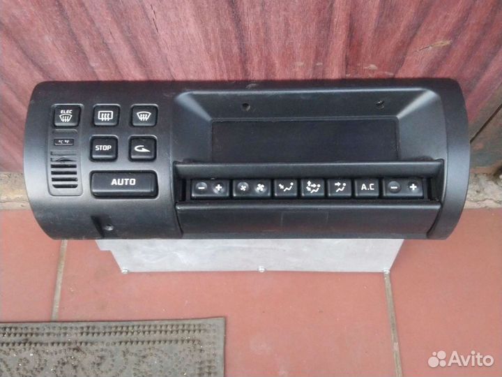 Блок климат-контроля на Рено Шафран 1993 г.в