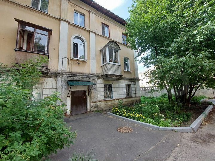 Комната 11 м² в 3-к., 3/3 эт.