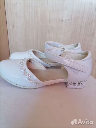 Детская обувь на девочку
