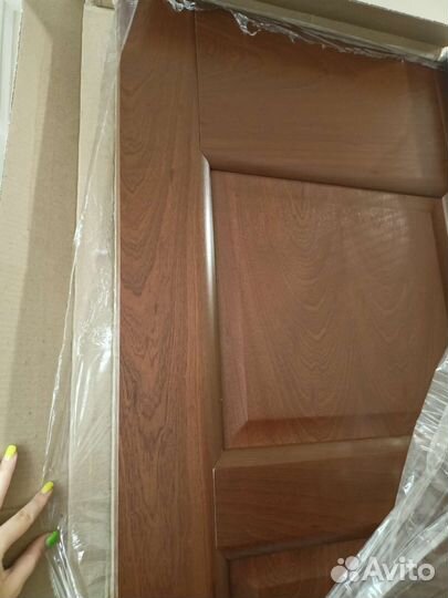 Двери межкомнатные из массива