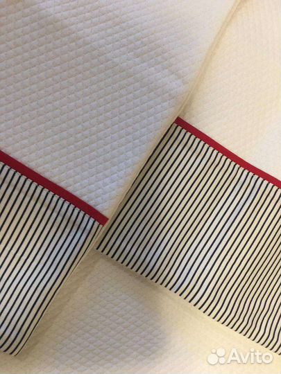 Покрывало на 2 х спальную кровать и две наволочки