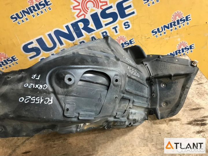 Подкрылок передний правый toyota mark X