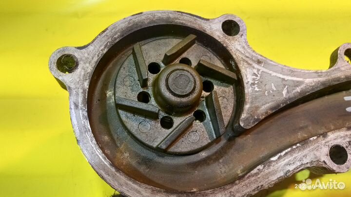 Помпа для Nissan Almera N16