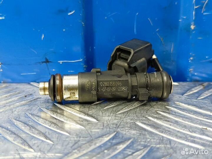 Форсунка Volvo V70 3 2.5 B5254T10 2010