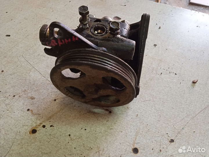 Насос гур Nissan Sunny Ниссан Санни