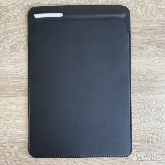 Чехол для iPad 9.7