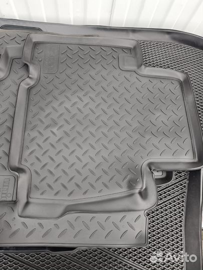 Полиуретановые коврики на Тойоту Рав 4/Лонг(Long)