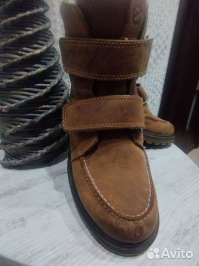 Ботинки для девочки