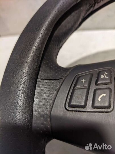 Руль на BMW E90 M