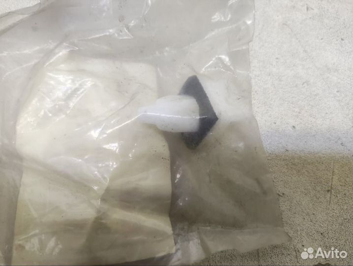 Клипса Honda Civic 1996-2000