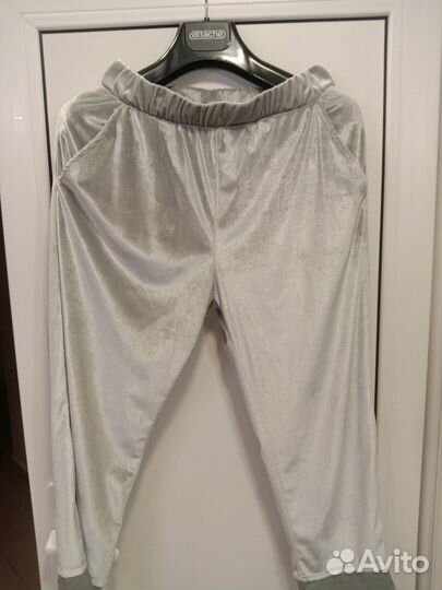 Продам костюм