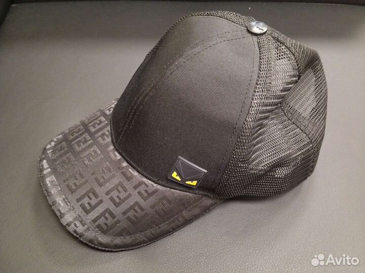 Кепка Fendi