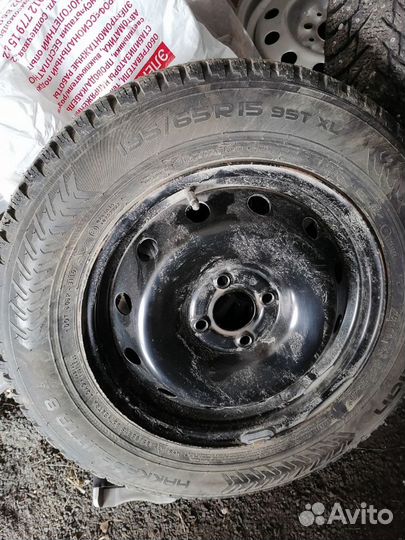 Nokian Tyres Hakkapeliitta 8 195/65 R15 95T