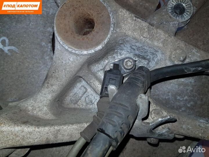 Кулак задний правый Audi A4 B8/8K 2009