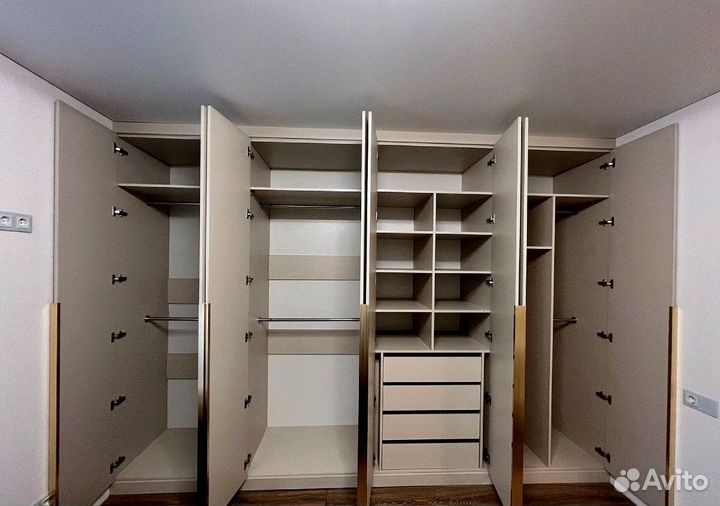 W8G4Y1 Шкаф распашной