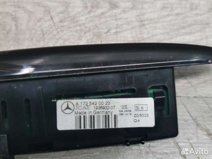 Дисплей парктроника Mercedes C W204