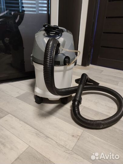 Моющий пылесос Karcher se 6.100