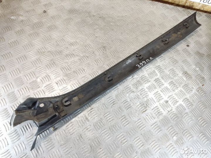 Молдинг стекла Range rover sport 2005-2012