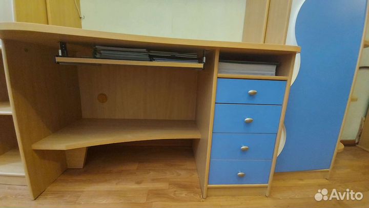 Детская мебель+ кровать