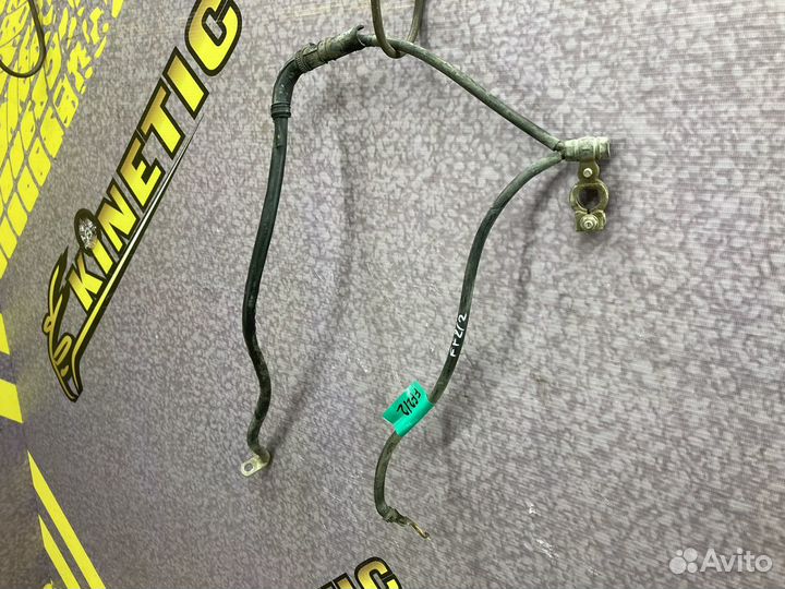 Клемма аккумулятора минус Форд Фокус 2