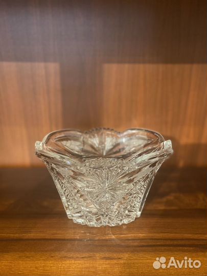 Хрустальные вазы