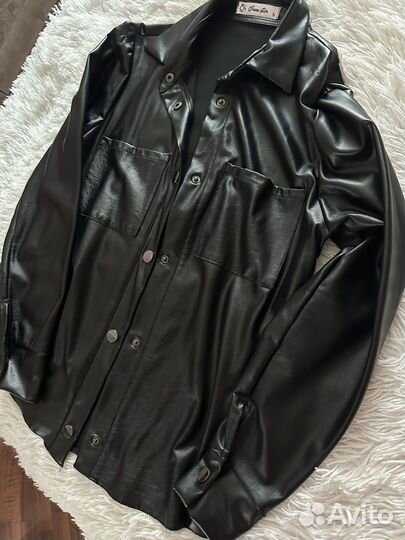 Костюм кожаный женский