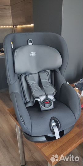 Автокресло britax romer trifix2 i size
