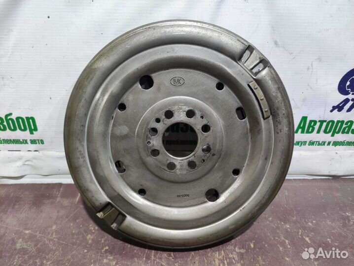 Маховик Volkswagen Passat B7 1.8