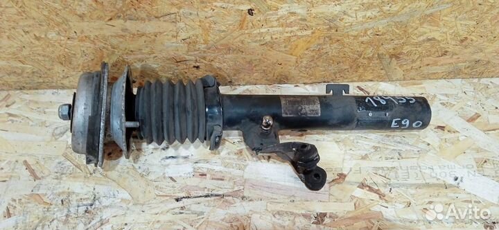 Амортизатор передний левый BMW 3 E90/E91/E92/E93