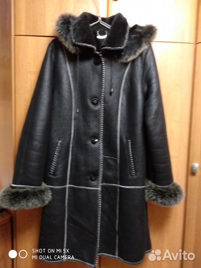Дубленка женская с капюшоном