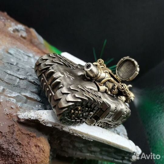 Zippo Tank