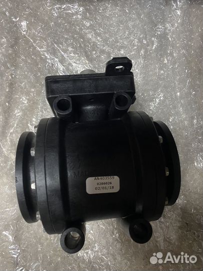 Джон Дир AN403559 кран John Deere