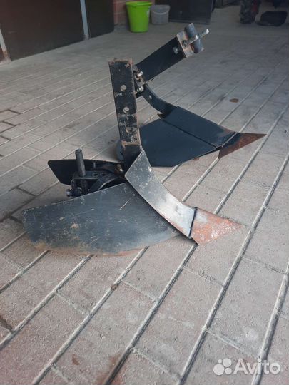 Плуг для мотоблока