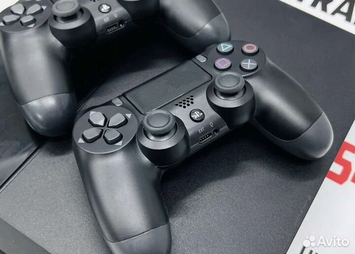 Sony playstation 4 1tb / Fifa, UFC, MK/ + 470 игр