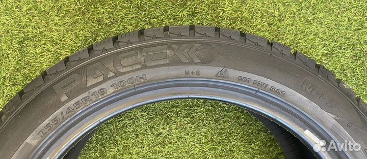 Pace Antarctica Ice 255/45 R19