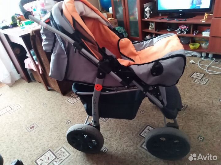 Продам коляску