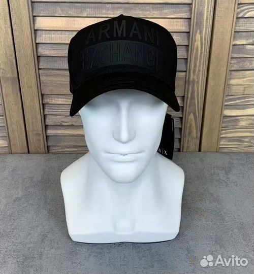 Кепка бейсболка Armani Exchange чёрная