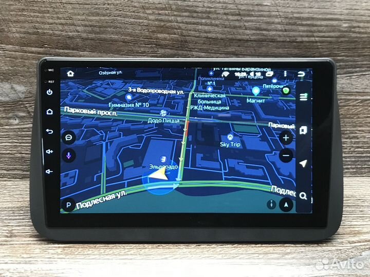 Магнитола Teyes CC2L plus на Honda stepwgn 2