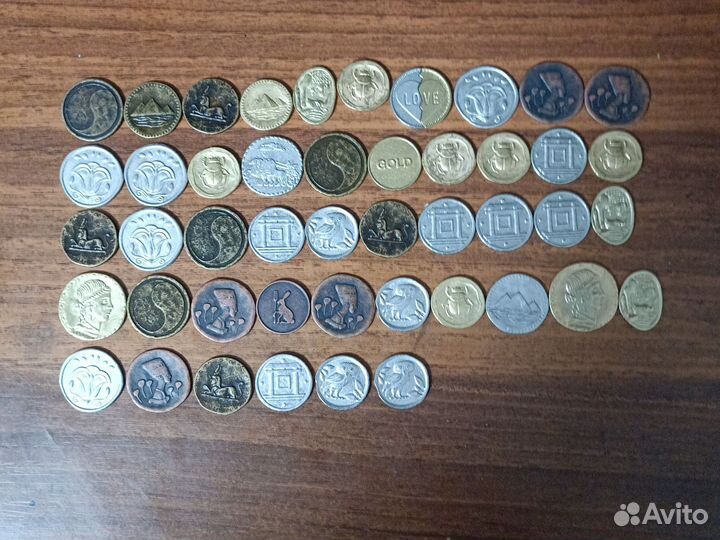 Монеты магнит