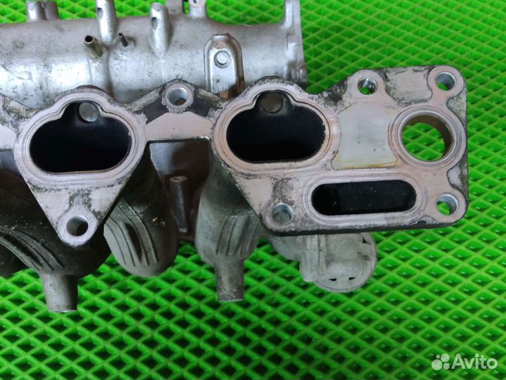 Впускной коллектор mitsubishi galant 8 EA2A 4g63
