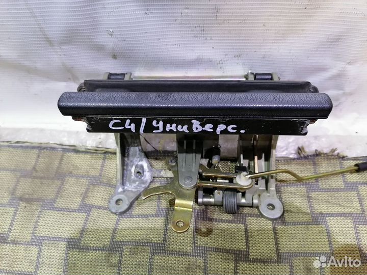 Ручка открывания двери багажника Audi 100/A6 C4 VA