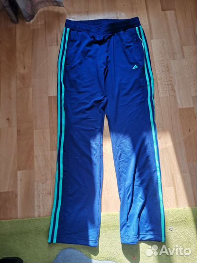 Спортивный костюм adidas новый S