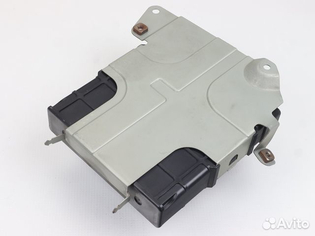 Блок управления двигателем Mitsubishi Pajero 3