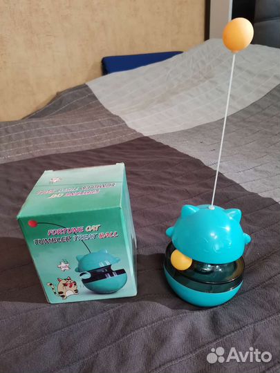 Игрушка кормушка для кошек или мелких пород собак