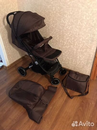 Коляска новая прогулочная С сумкой