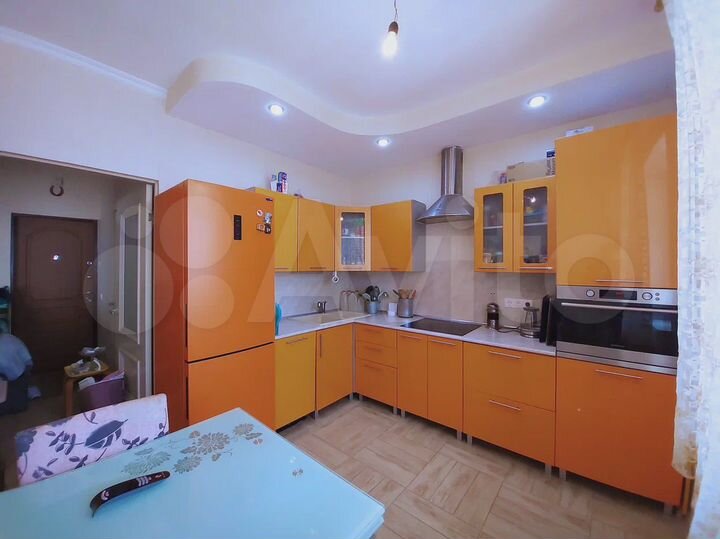 2-к. квартира, 66 м², 4/20 эт.