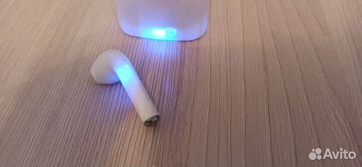 Беспроводные наушники